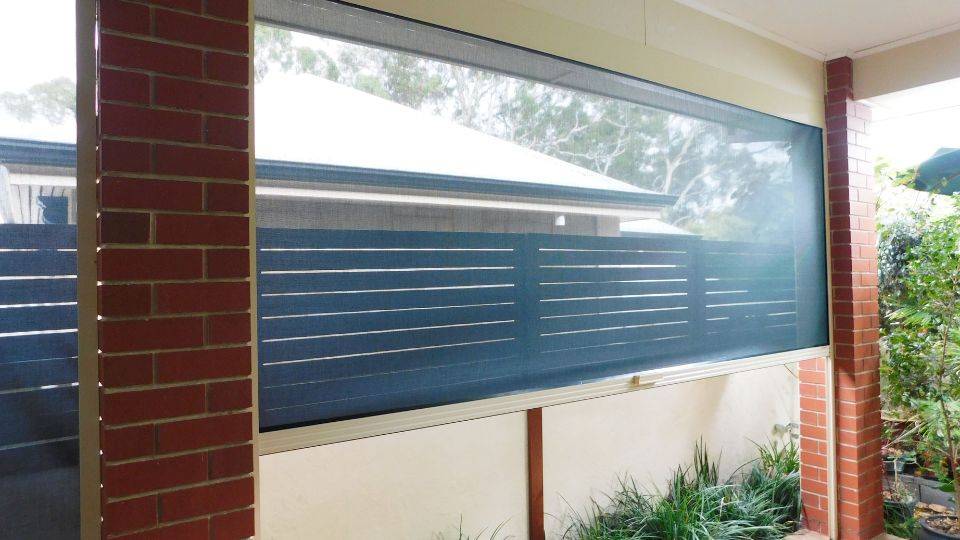 Outdoor track blinds
